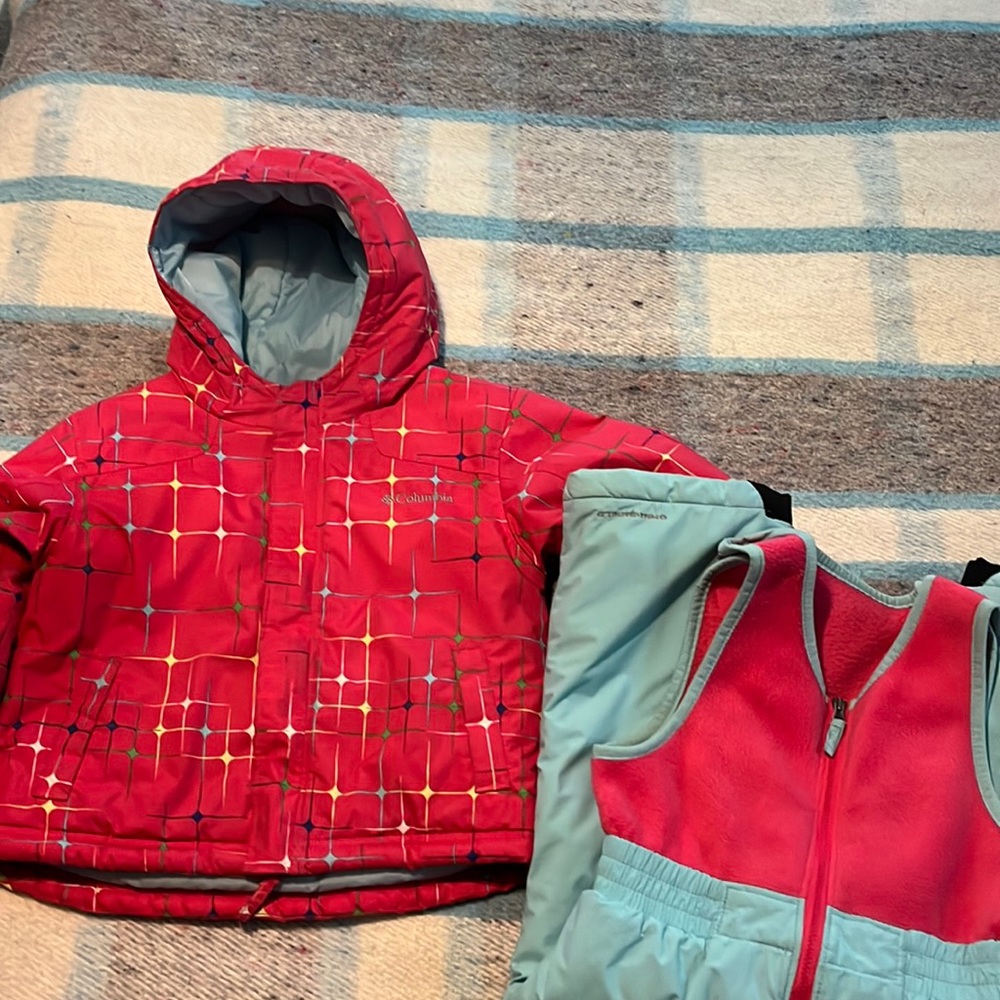 3T Columbia snowsuit